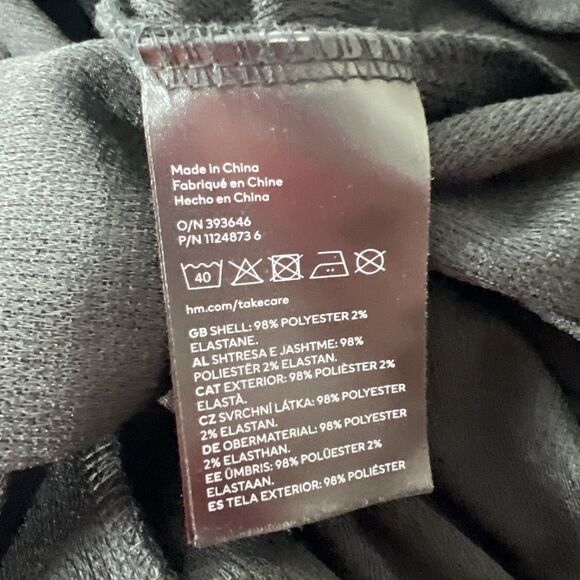 H&M Dress Women Medium Black Keyhole Top Long Sleeve Solid Casual Cocktail - Picture 6 of 14